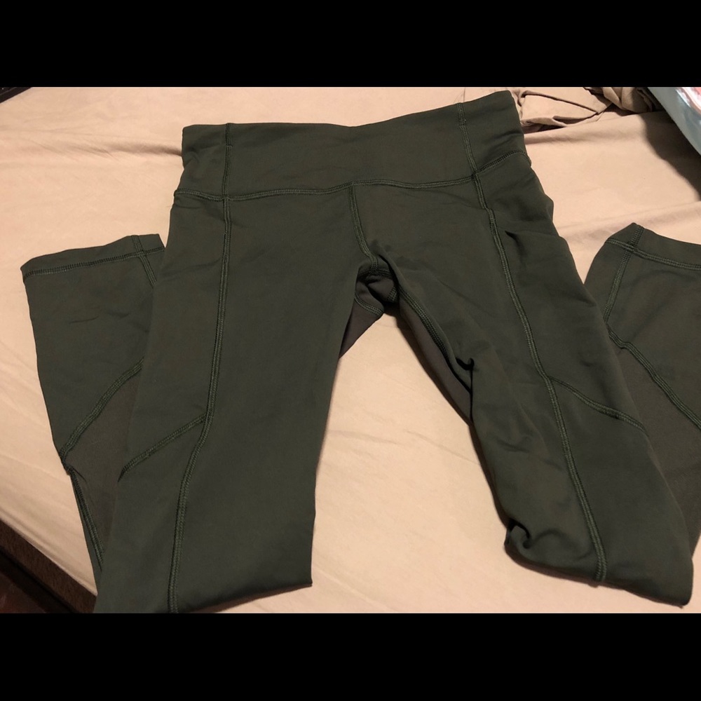 Lululemon crop pants